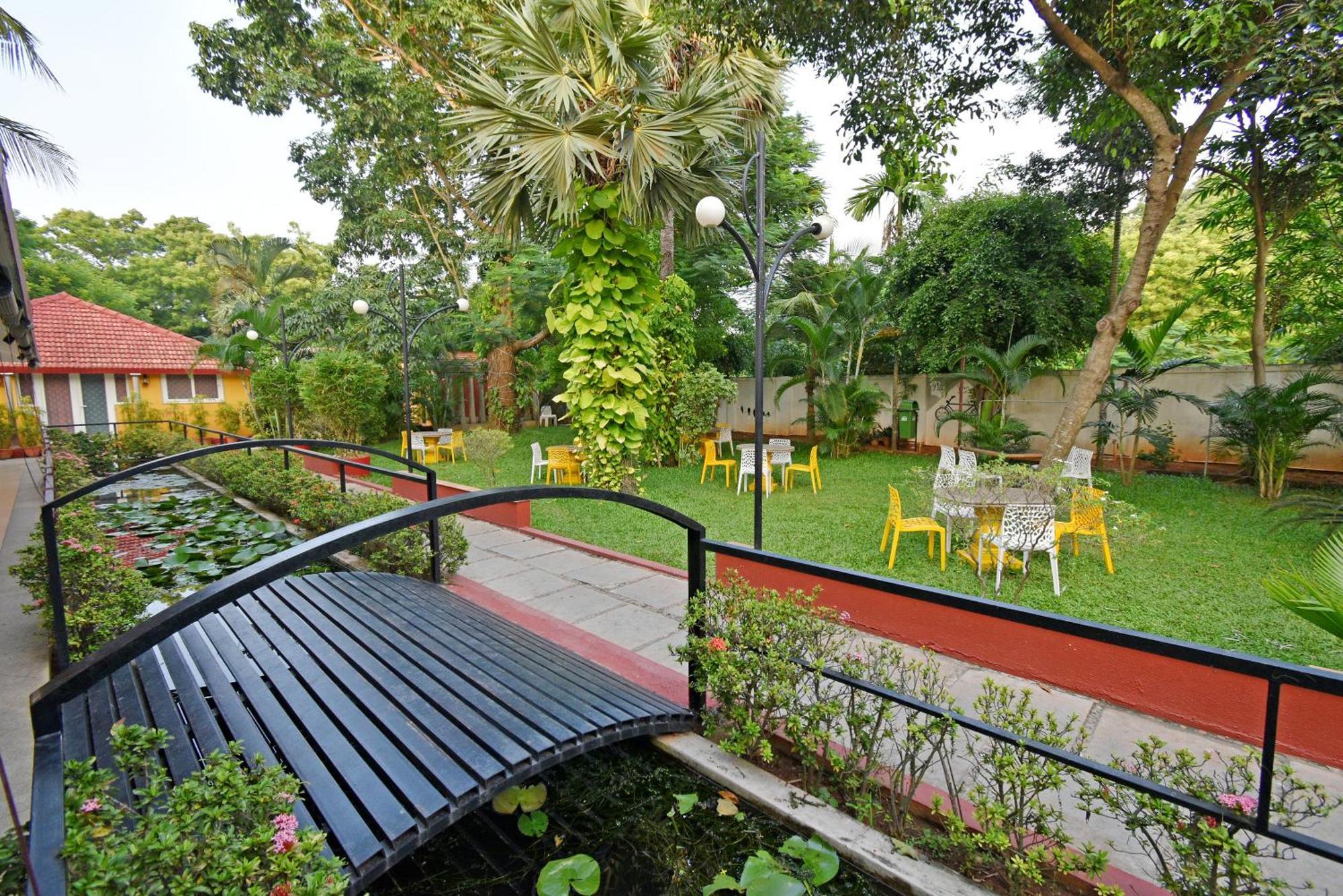 Poppys Olive De' Villa Auroville Exteriér fotografie
