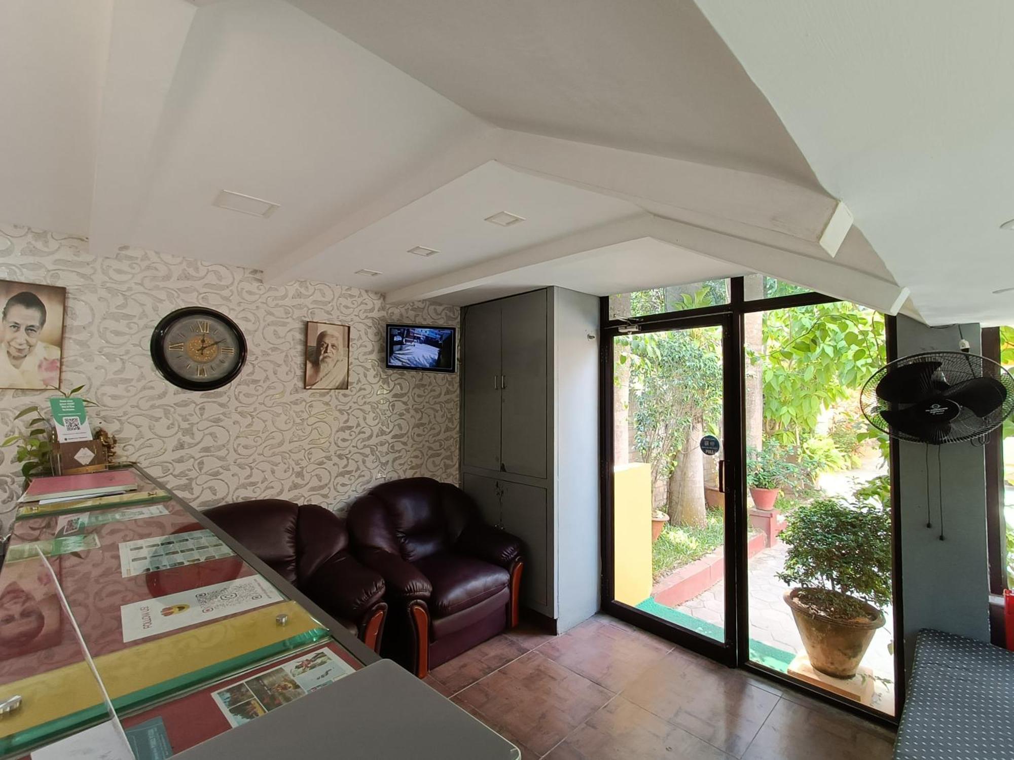 Poppys Olive De' Villa Auroville Exteriér fotografie