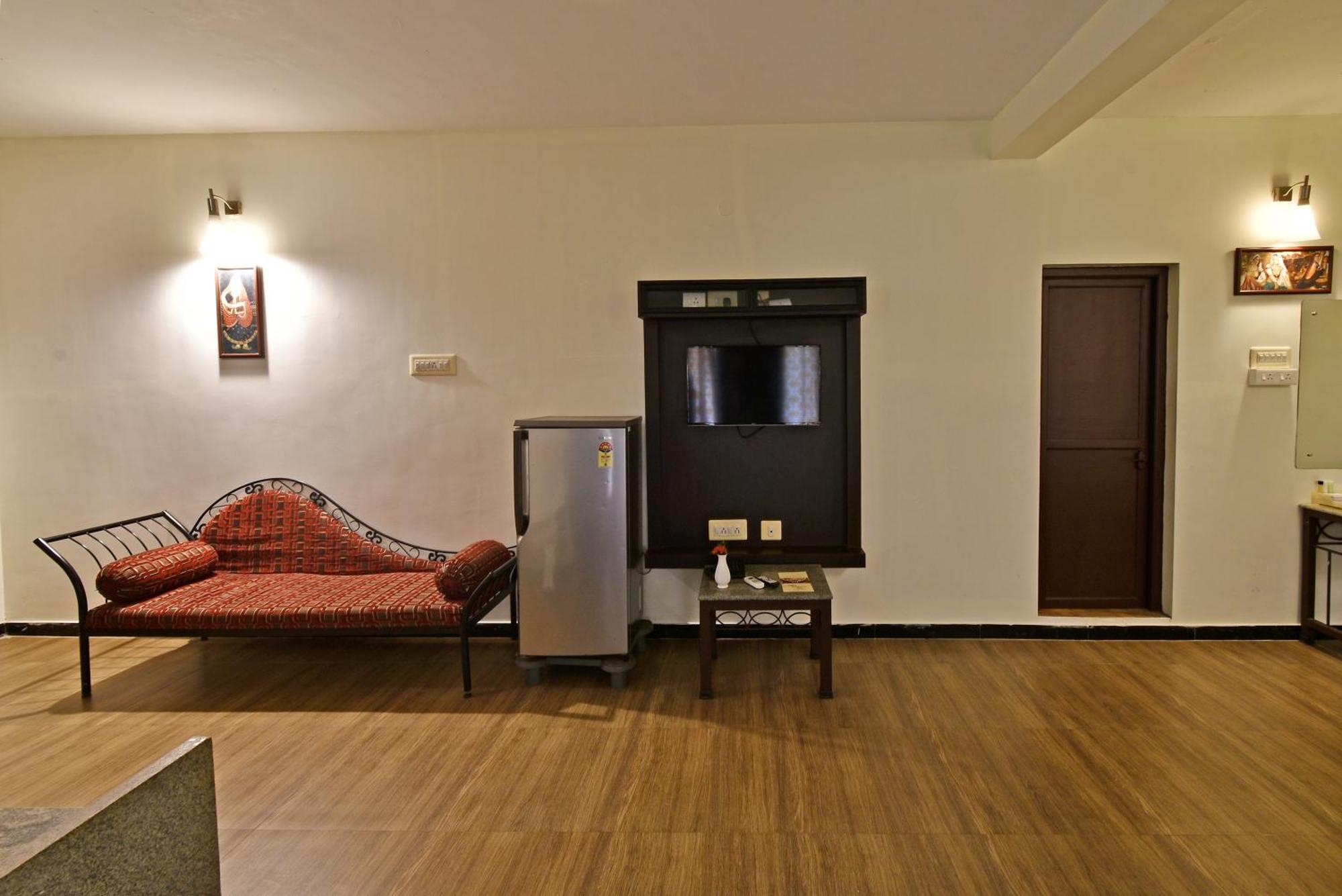 Poppys Olive De' Villa Auroville Exteriér fotografie
