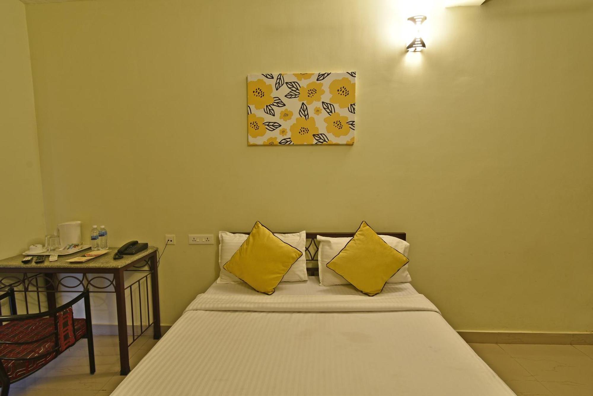 Poppys Olive De' Villa Auroville Exteriér fotografie